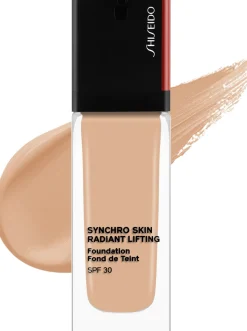Shiseido Synchro Skin Radiant Lifting Foundation SPF 30