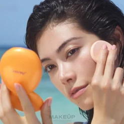 Shiseido Tanning Compact Foundation SPF10