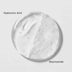 Straffendes Augenserum mit Hyaluronsäure und Niacinamid