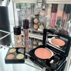 Zmile Cosmetics Acrylic Makeup Palette